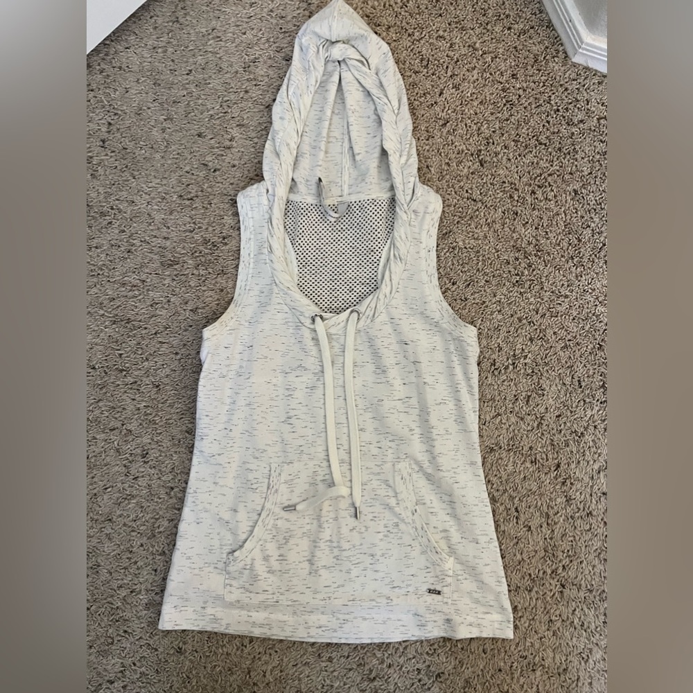 Lorna Jane Sleeveless Hoodie
